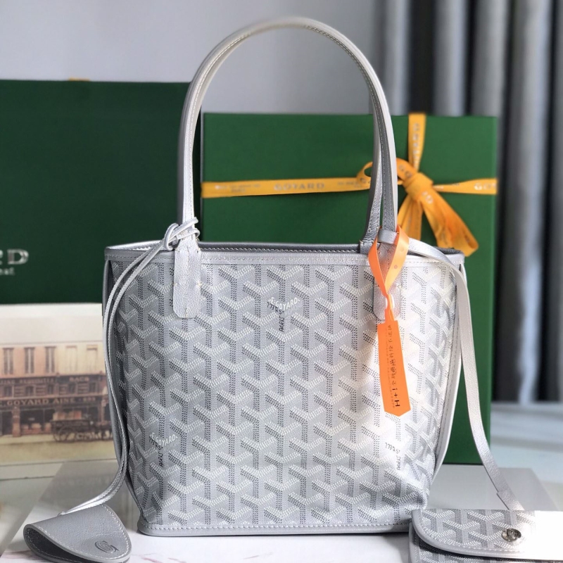 Go*ard shopping bags